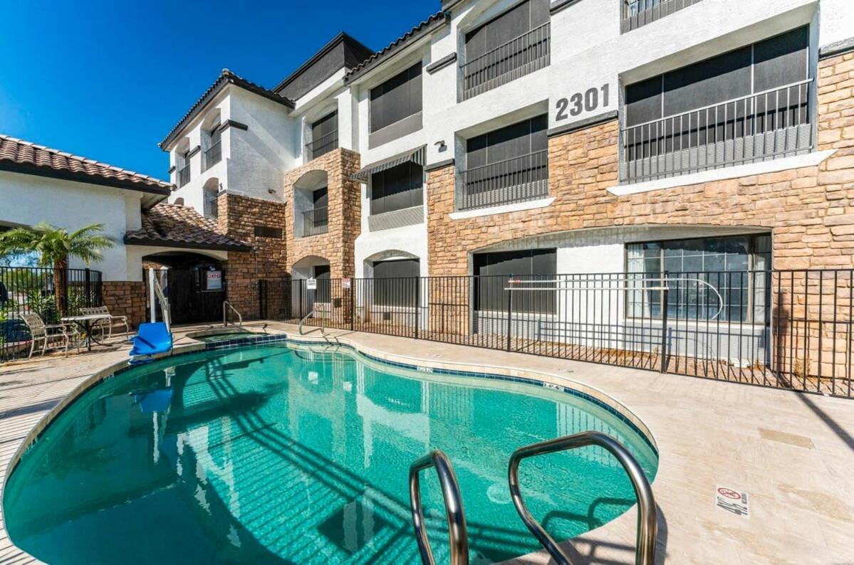 Tempe Studio Apartment 2 ภายนอก รูปภาพ